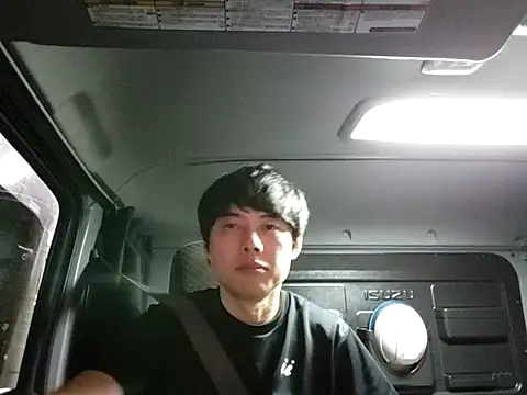 whitebriefboy online show from July 2026 05:22:01 PM
