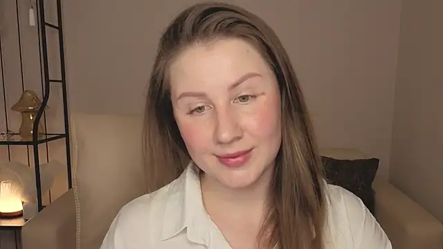 Snapshot of Helens_love chatting on April 2026 02:28:02 AM Helens love online show from April 2026 02:28:02 AM