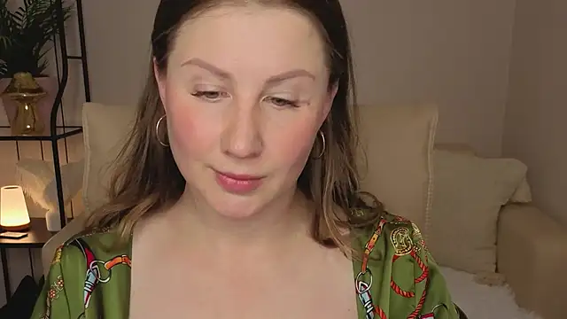 Helens love online show from June 2026 02:38:01 AM