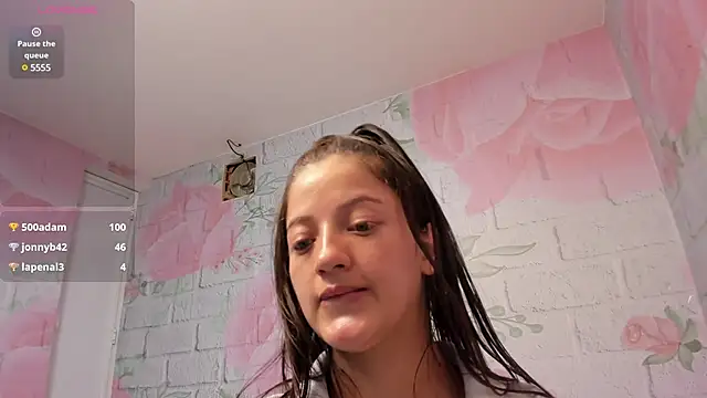 Snapshot of Annie_Cute18_ chatting on February 2025 03:56:02 AM Annie Cute18 online show from February 2025 03:56:02 AM