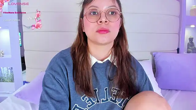 Snapshot of Lanna18 chatting on February 2025 02:48:02 PM Lanna18 online show from February 2025 02:48:02 PM