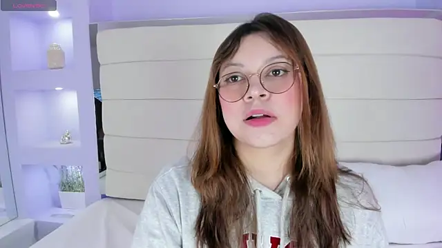 Snapshot of Lanna18 chatting on February 2025 11:49:01 AM Lanna18 online show from February 2025 11:49:01 AM