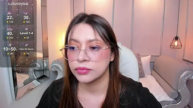 Snapshot of Lanna18 chatting on September 2025 11:46:02 AM Lanna18 online show from September 2025 11:46:02 AM