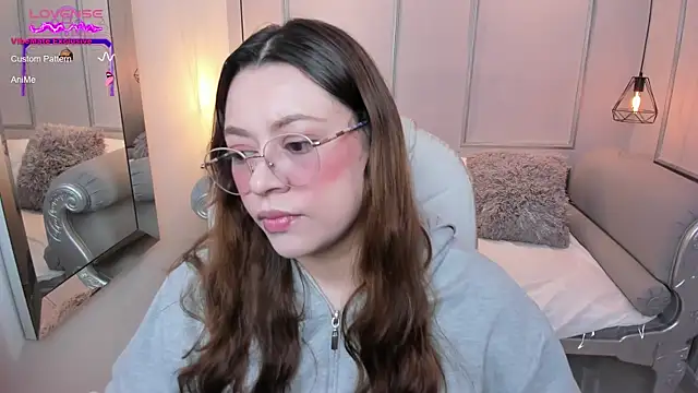 Snapshot of Lanna18 chatting on September 2025 11:59:02 AM Lanna18 online show from September 2025 11:59:02 AM