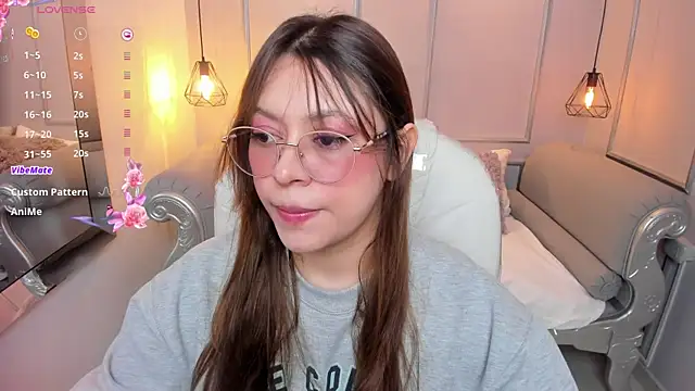 Snapshot of Lanna18 chatting on October 2025 11:54:02 AM Lanna18 online show from October 2025 11:54:02 AM