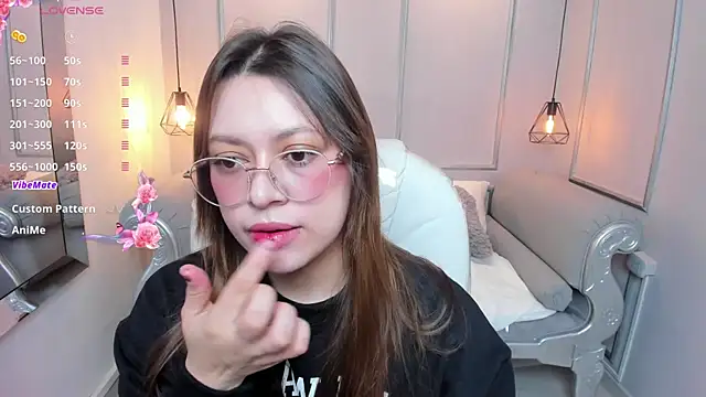 Snapshot of Lanna18 chatting on November 2025 11:53:01 AM Lanna18 online show from November 2025 11:53:01 AM