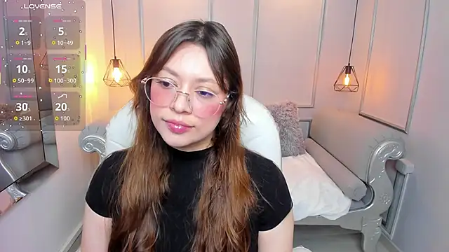 Snapshot of Lanna18 chatting on November 2025 11:43:02 AM Lanna18 online show from November 2025 11:43:02 AM