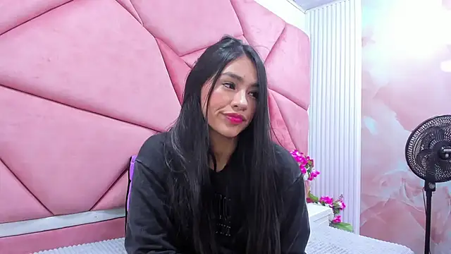 Snapshot of Mariana_Prin chatting on February 2026 02:17:02 AM Mariana Prin online show from February 2026 02:17:02 AM