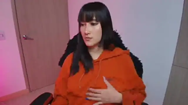 hitomi arata online show from July 2026 10:27:02 PM