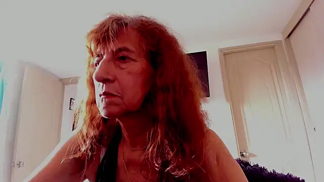 DominaLeona online show from September 2025 04:43:01 PM