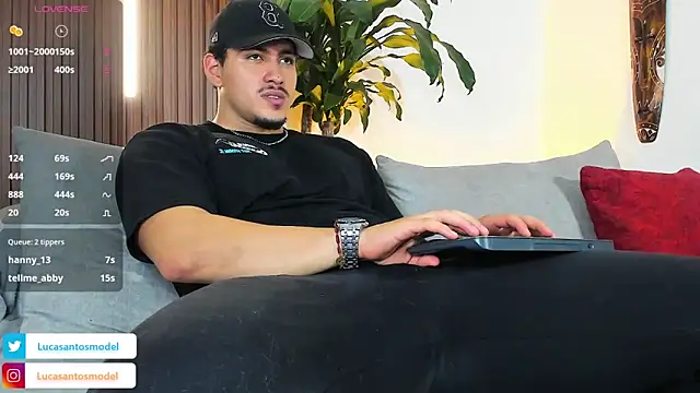 lucasanto  online show from June 2026 04:14:02 AM