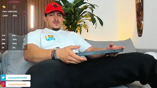 lucasanto  online show from June 2026 04:26:02 AM
