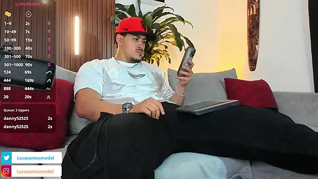 lucasanto  online show from July 2026 05:04:02 AM