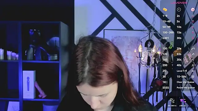 Lily Moonlight online show from July 2026 02:35:02 PM