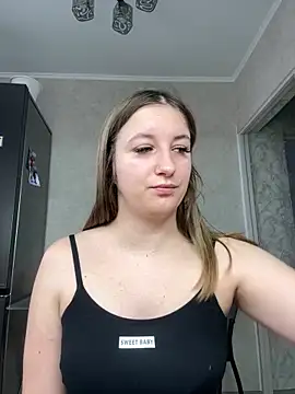 Strawberryyyyik online show from January 2025 06:27:02 AM