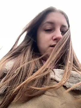 Strawberryyyyik online show from March 2025 05:19:01 AM