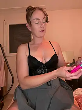 Joanachupa online show from July 2026 08:48:02 PM