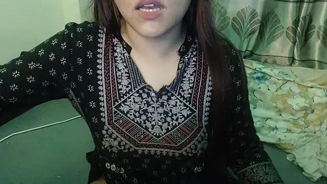 queen angelina online show from July 2026 02:42:02 AM