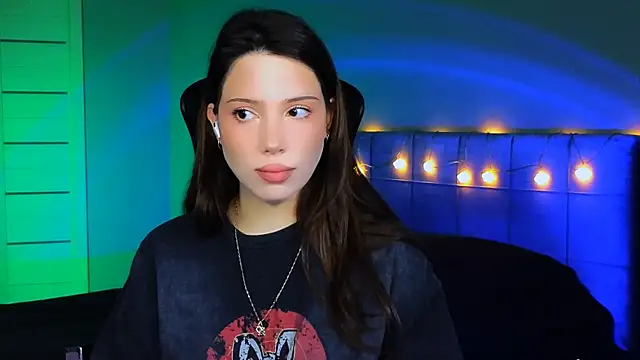 Stacy Gonzales  online show from December 2024 06:10:02 AM