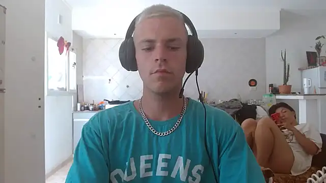 Snapshot of VenomKushx chatting on January 2026 04:21:02 PM VenomKushx online show from January 2026 04:21:02 PM