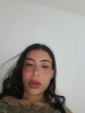 Snapshot of Babyy_B chatting on June 2026 12:27:01 AM Babyy B online show from June 2026 12:27:01 AM
