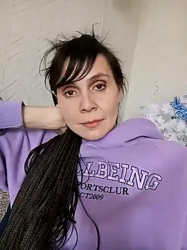 Francenia lolis online show from January 2025 10:27:01 AM