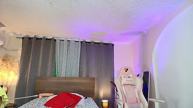 valery yepes online show from October 2025 12:02:02 PM