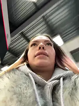 Snapshot of -Sexy_Barbie- chatting on March 2025 09:24:02 AM -Sexy Barbie- online show from March 2025 09:24:02 AM