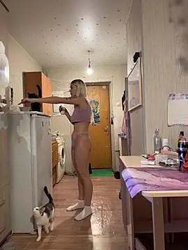 -Sexy Barbie- online show from November 2025 03:23:02 PM