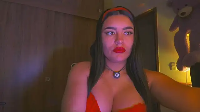 Layla Nicols online show from July 2026 03:08:01 AM