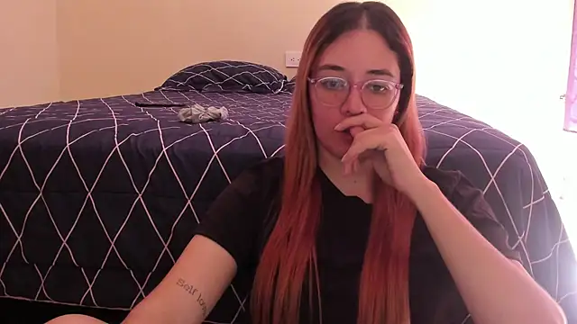 atenas 05  online show from May 2026 01:51:02 PM