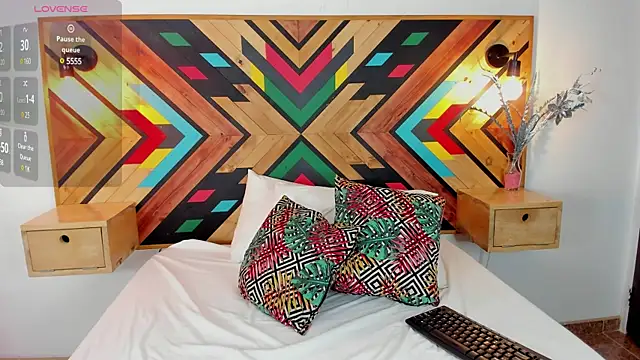 NaiirobiSwan online show from January 2025 08:40:02 PM