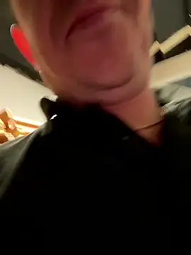 Snapshot of mrwright878787 chatting on November 2025 06:07:01 PM mrwright878787 online show from November 2025 06:07:01 PM