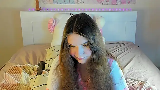 kuraii1  online show from February 2025 05:19:01 AM