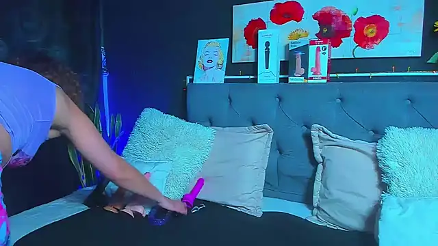 dulce celeste15 online show from February 2025 10:13:02 AM