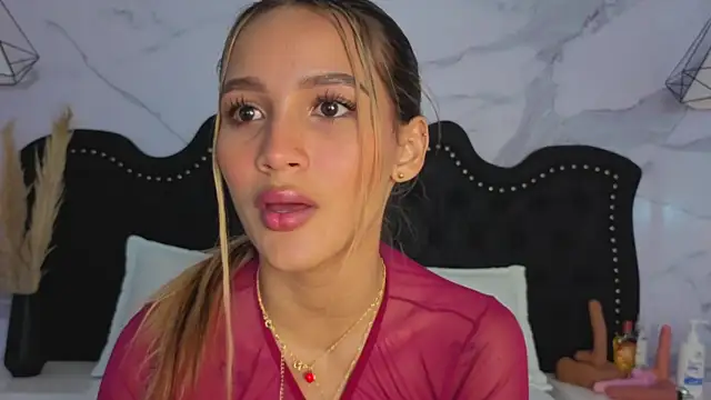 Carohorny4u online show from April 2026 12:53:01 AM