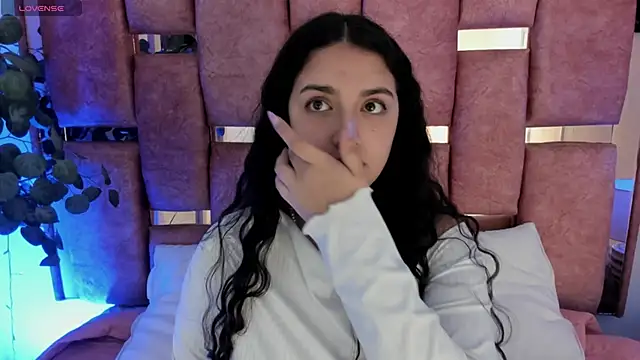 paulette dupont online show from September 2025 03:54:01 AM