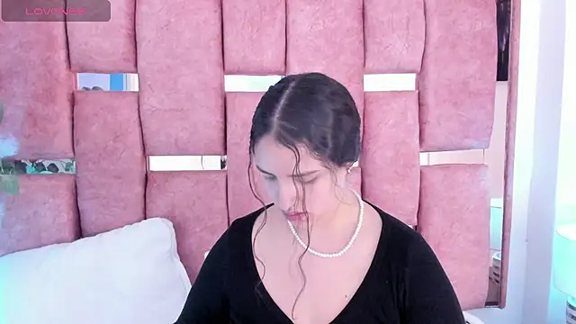 paulette dupont online show from October 2025 03:27:01 AM