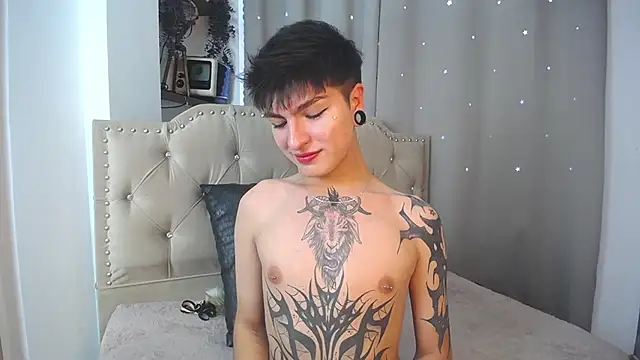 Snapshot of CataFox_ chatting on January 2025 08:59:01 PM CataFox online show from January 2025 08:59:01 PM