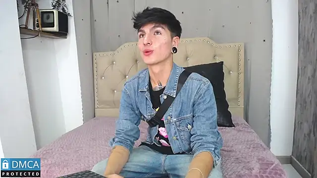 Snapshot of CataFox_ chatting on March 2025 01:16:01 AM CataFox online show from March 2025 01:16:01 AM