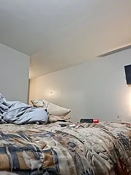 Puusy780 online show from December 2025 10:26:01 PM