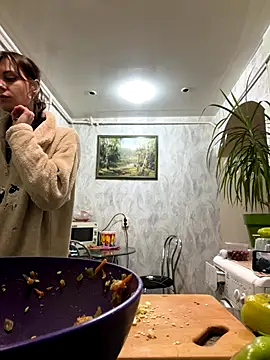 BroadFantasy online show from October 2025 03:56:02 PM