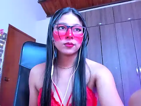 Snapshot of _ALLYSON18_ chatting on September 2025 11:36:02 AM ALLYSON18 online show from September 2025 11:36:02 AM