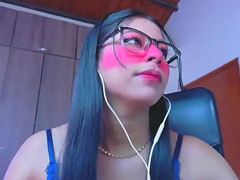  ALLYSON18  online show from March 2026 12:11:01 PM