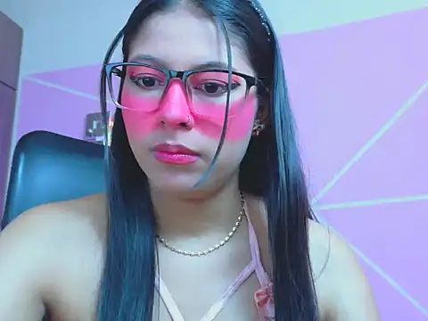  ALLYSON18  online show from May 2026 12:01:02 PM