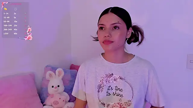 Brisa blue online show from April 2026 08:57:02 PM