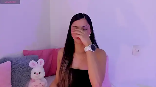 Brisa blue online show from June 2026 07:48:01 PM
