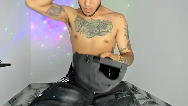 mikee scooth online show from May 2026 08:17:02 PM