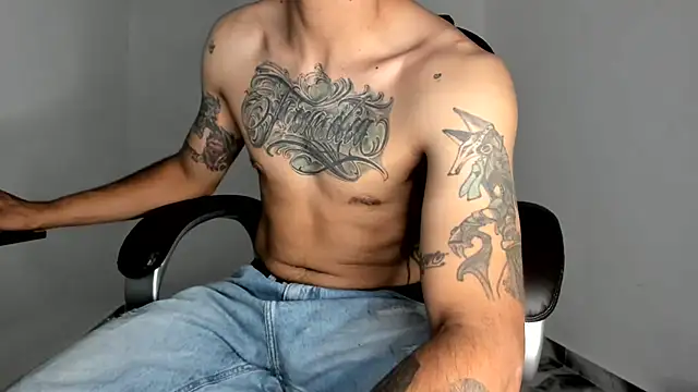 mikee scooth online show from July 2026 11:35:02 PM