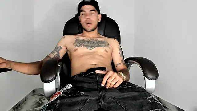 mikee scooth online show from July 2026 07:21:01 PM